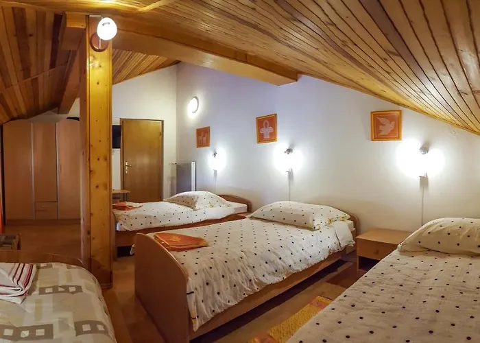 With Shared Kitchen Zver, Great For Hikers Hudajuzna